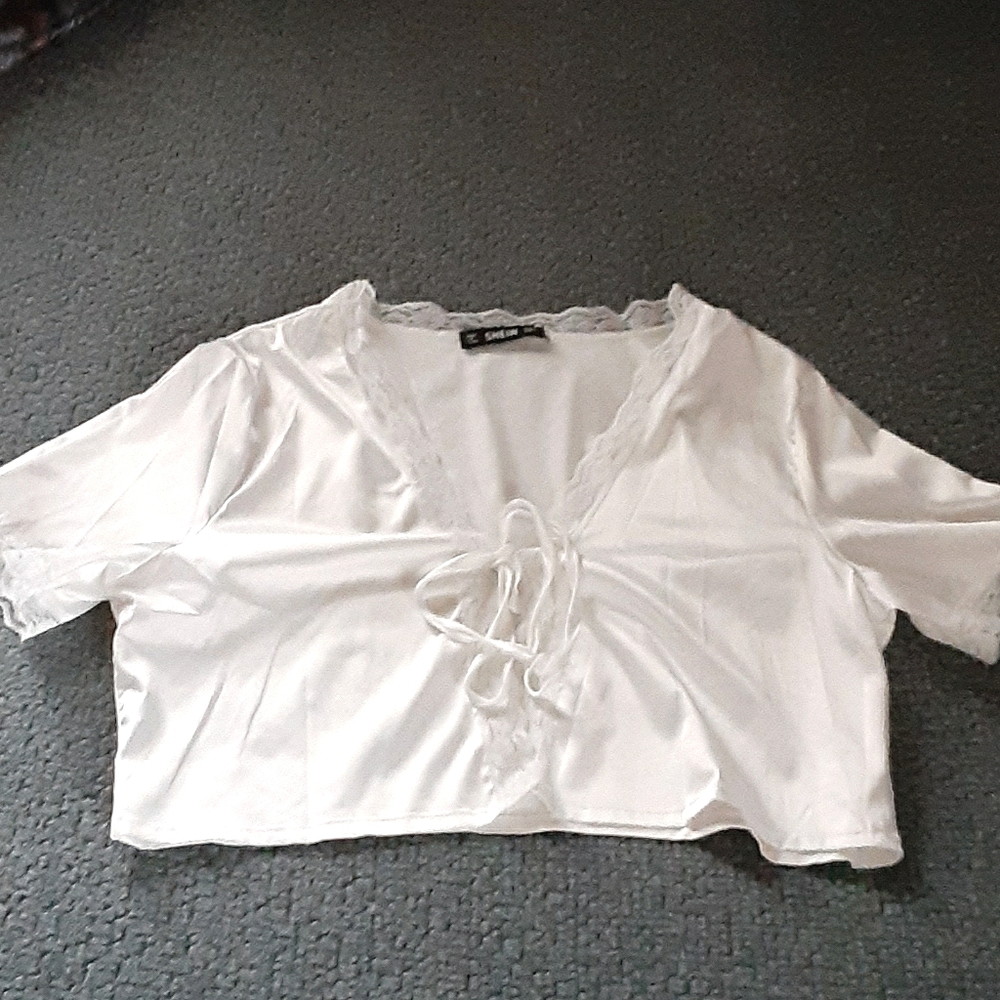 SHEIN silly lace crop top with tie